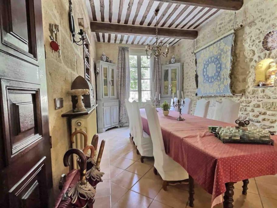 Chez Lydia - Osez La Vie De Chateau ! Pont Du Gard, Uzes 里茅林斯 外观 照片
